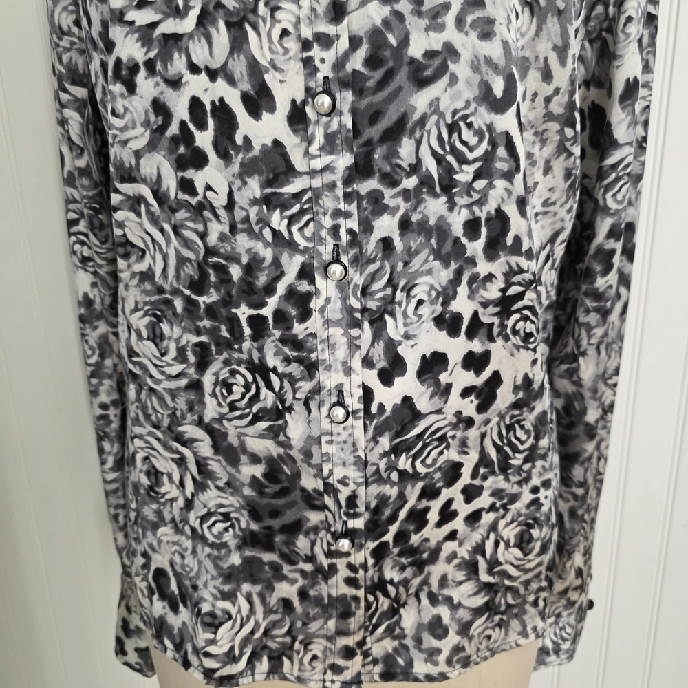 St. John Silk Abstract Collared Blouse Size 12 - Picture 4 of 9